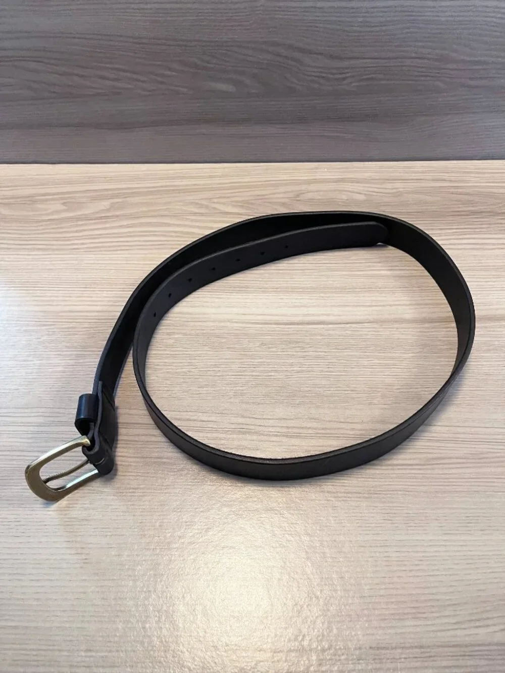 Duluth Trading Co Black Full Grain Leather Belt Brass Buckle Size 42 USA